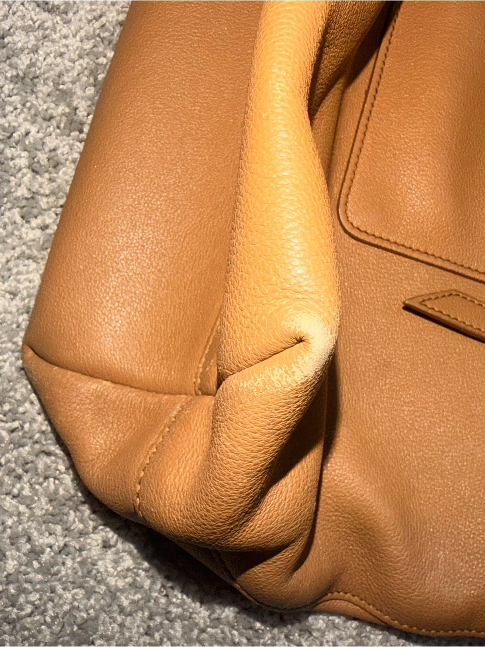 Vitello Daino Leather Vitello Daino Front Pocket Tote